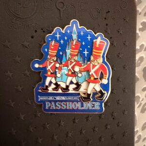 Disney Very Merry Passholder Pin 2024